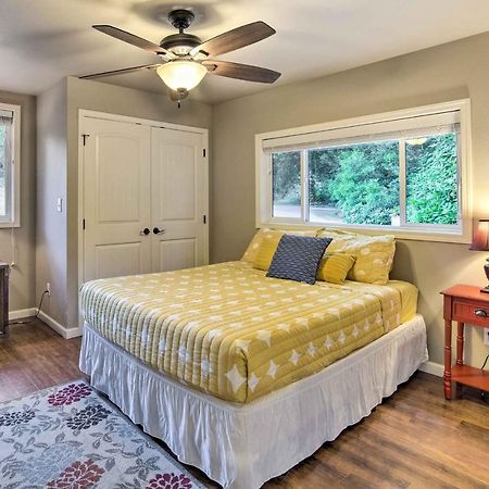 Coos Bay Retreat Less Than 2 Mi To Marina And Casino! Extérieur photo