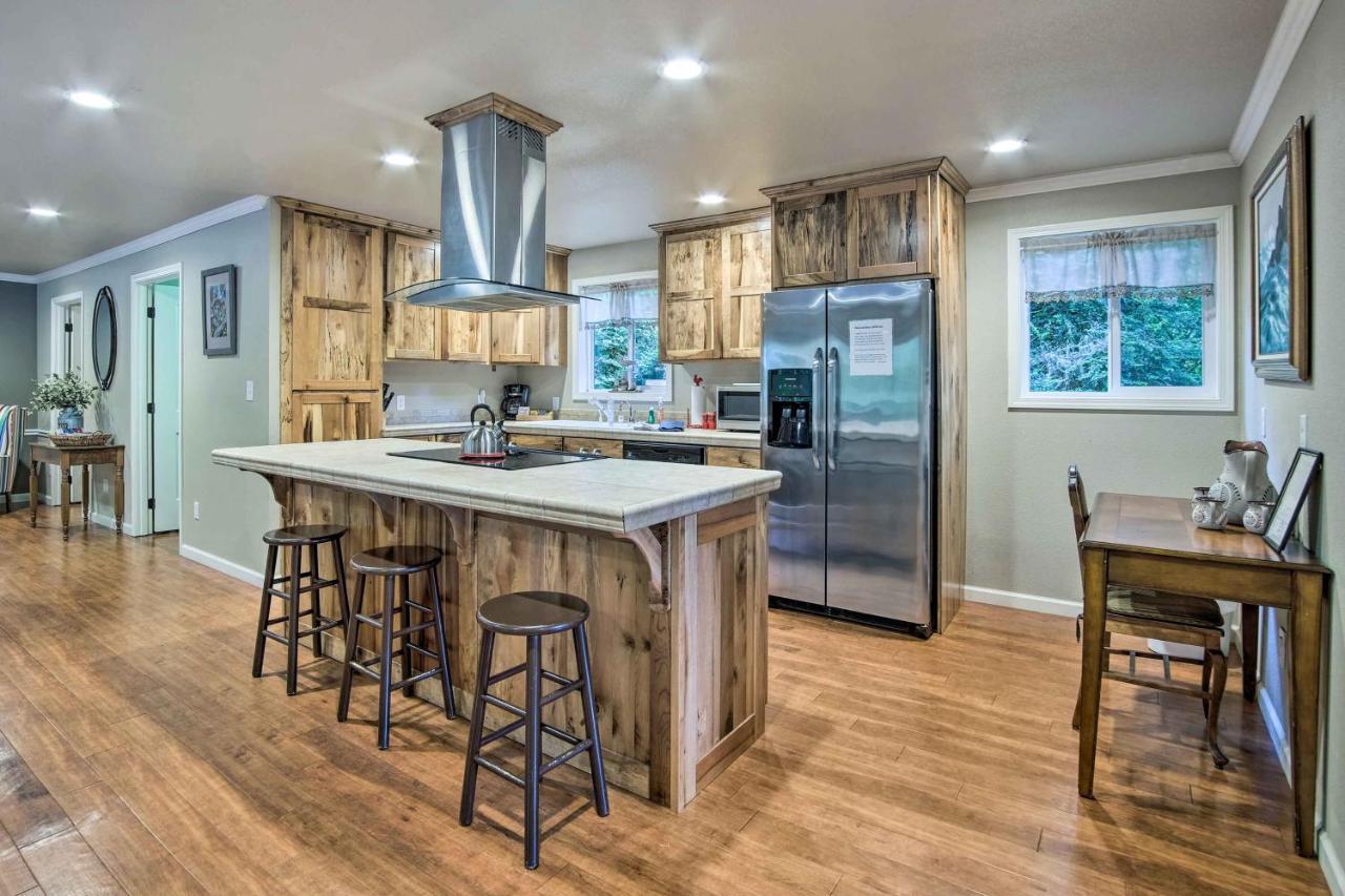 Coos Bay Retreat Less Than 2 Mi To Marina And Casino! Extérieur photo
