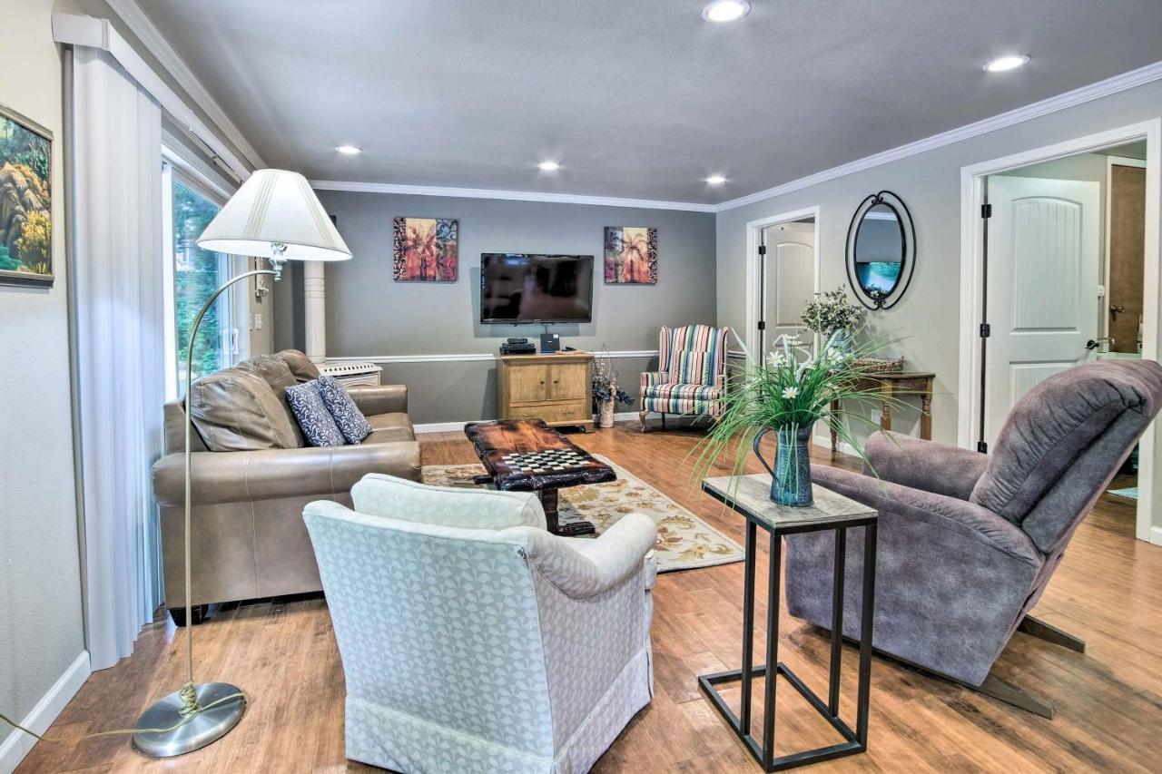Coos Bay Retreat Less Than 2 Mi To Marina And Casino! Extérieur photo